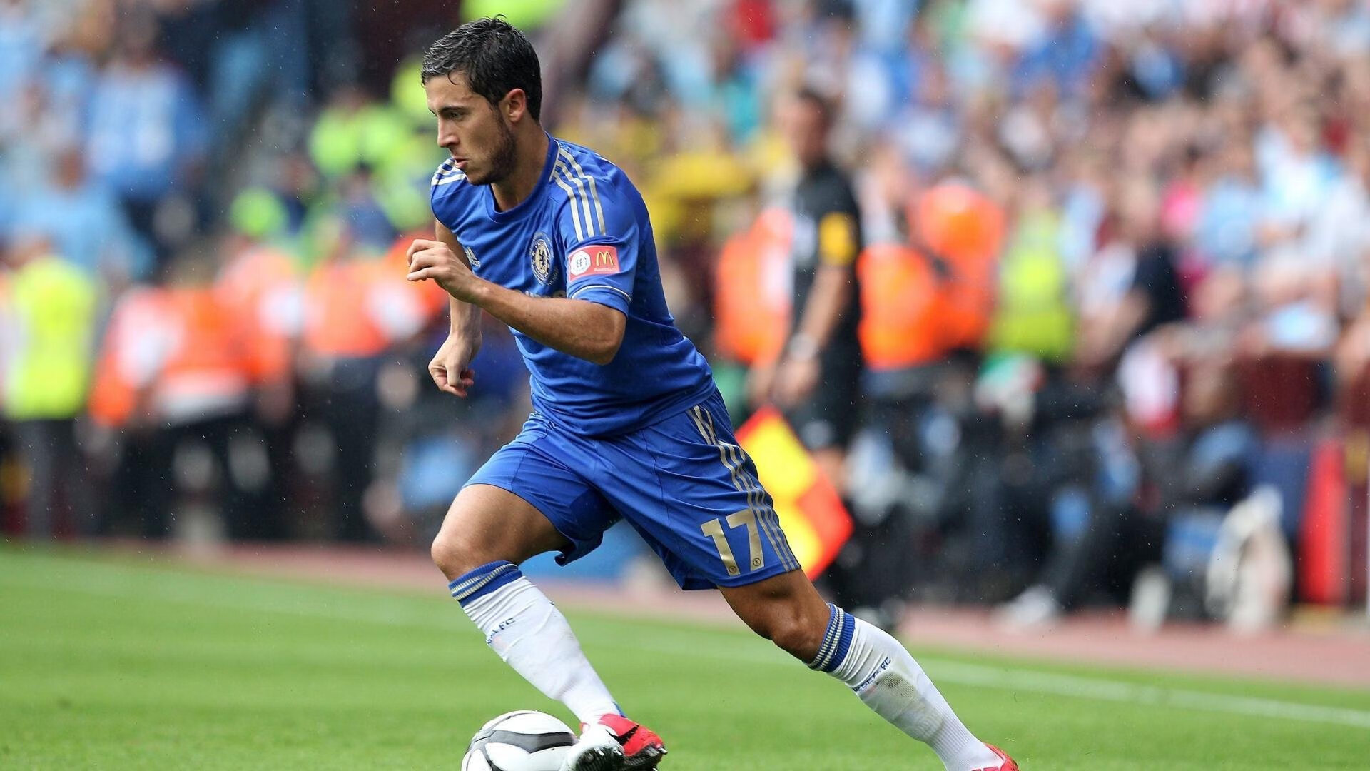 “安赫尔·巴尔博萨的战术执行力与球场视野,帮助美洲狮队制定完美计划”