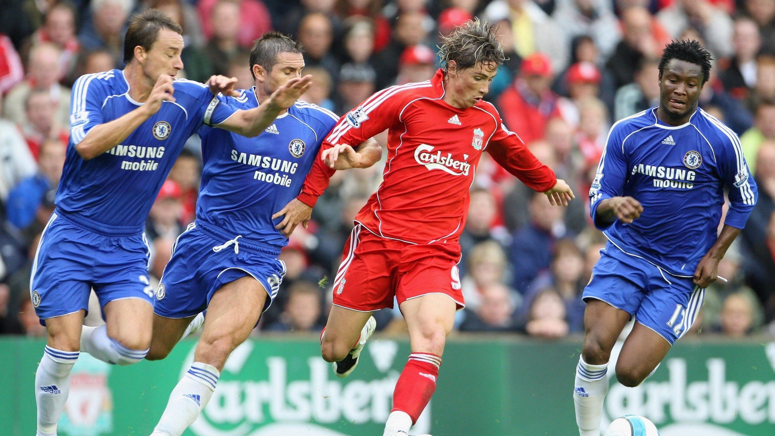 “滚球赛：三叉湖赛场技术与策略并存，挑战极限”